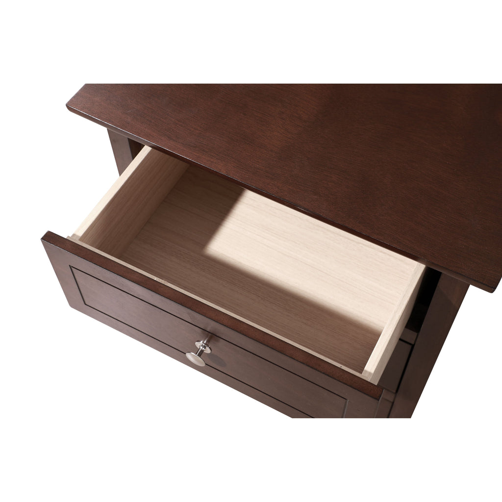 Daniel 3-drawer Transitional Wooden Nightstand
