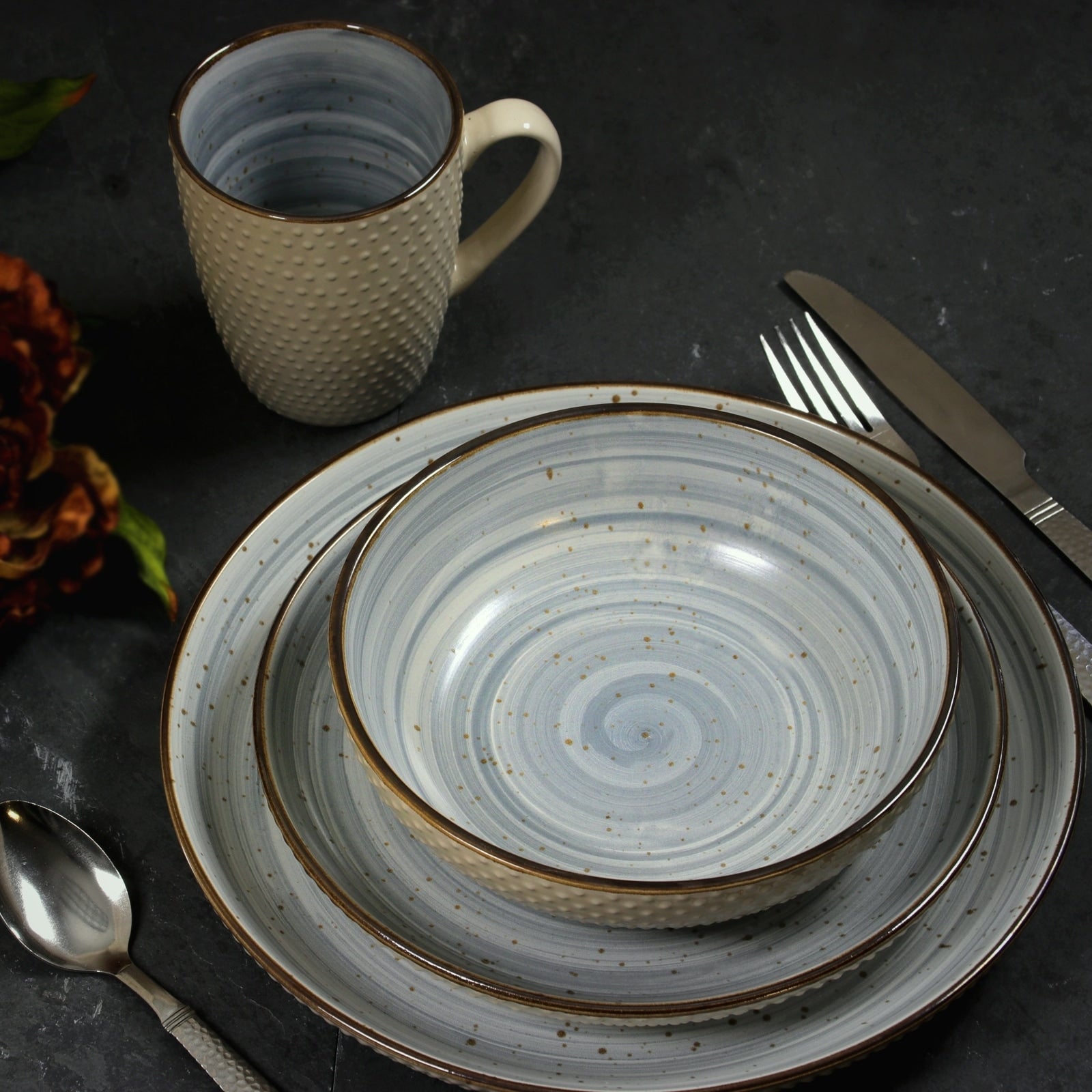 Elama Embossed Dot Two Tone 16-Piece Dinnerware Set in Powder Blue