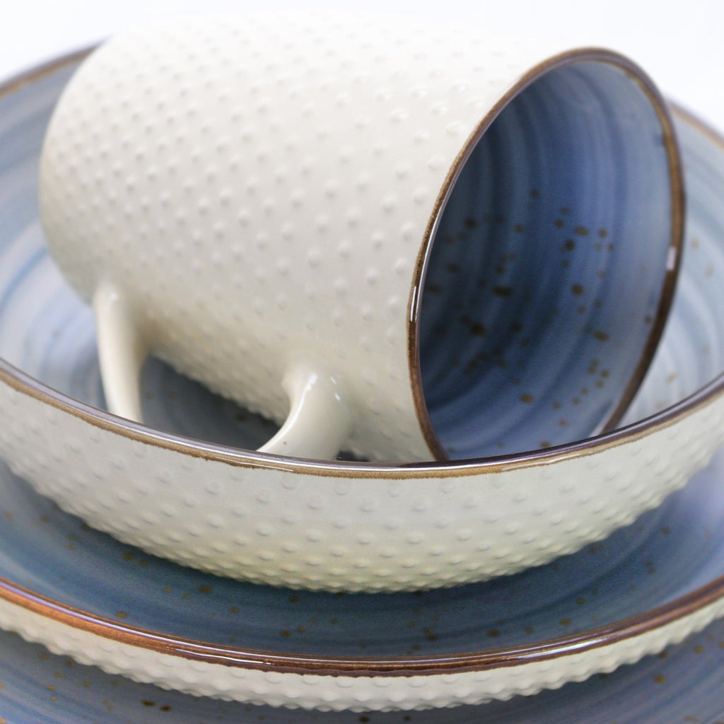 Elama Embossed Dot Two Tone 16-Piece Dinnerware Set in Powder Blue