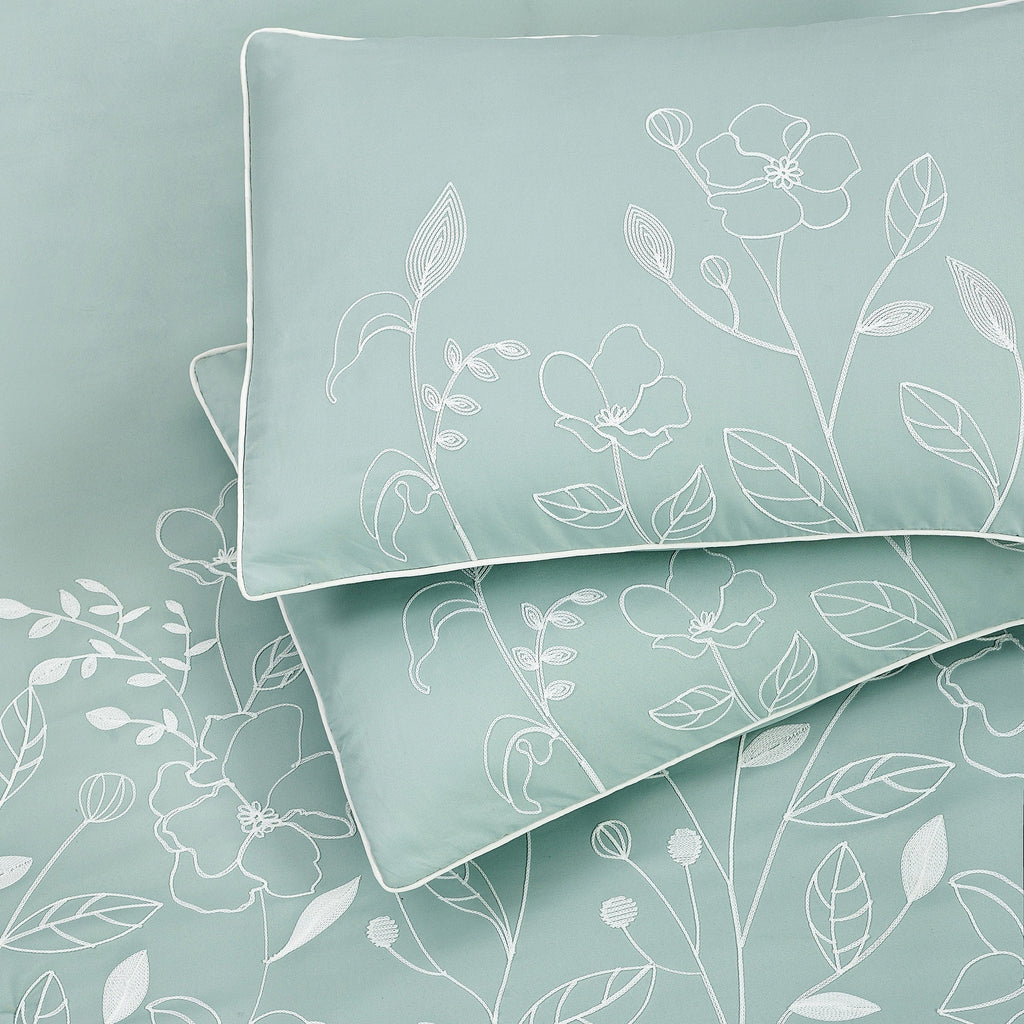 Nanshing Taylor 7 Piece Floral Botanical Comforter Set
