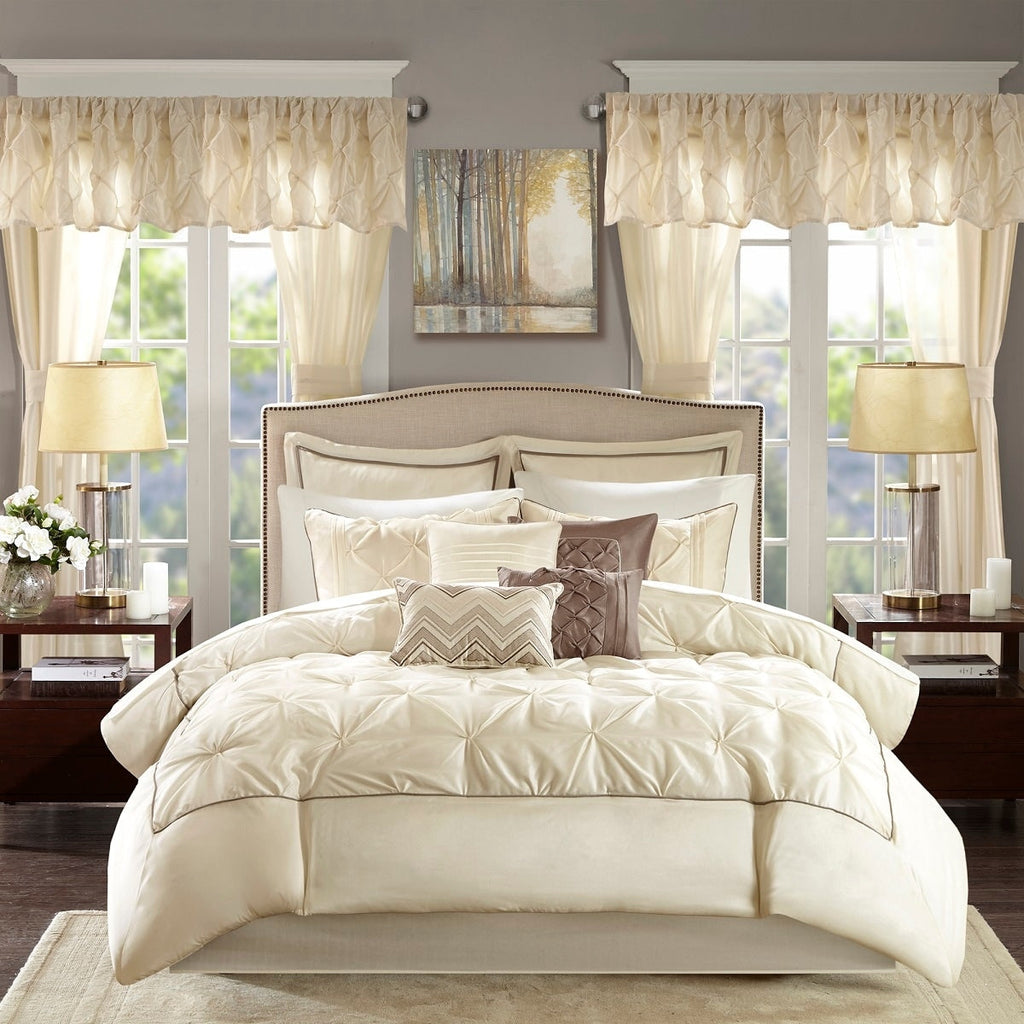 Madison Park Essentials Loretta 24-Piece Room in a Bag with Window Panels and Sheet Set
