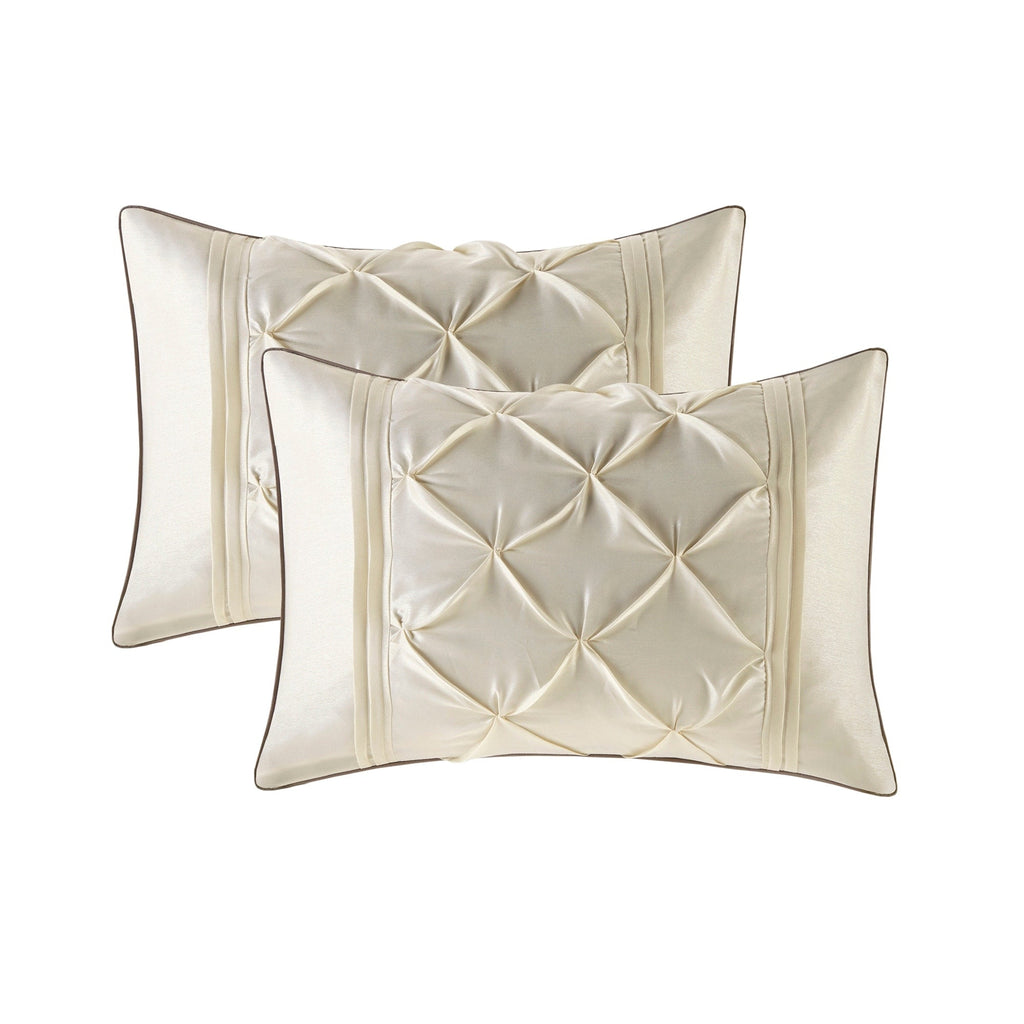 Madison Park Essentials Loretta 24-Piece Room in a Bag with Window Panels and Sheet Set