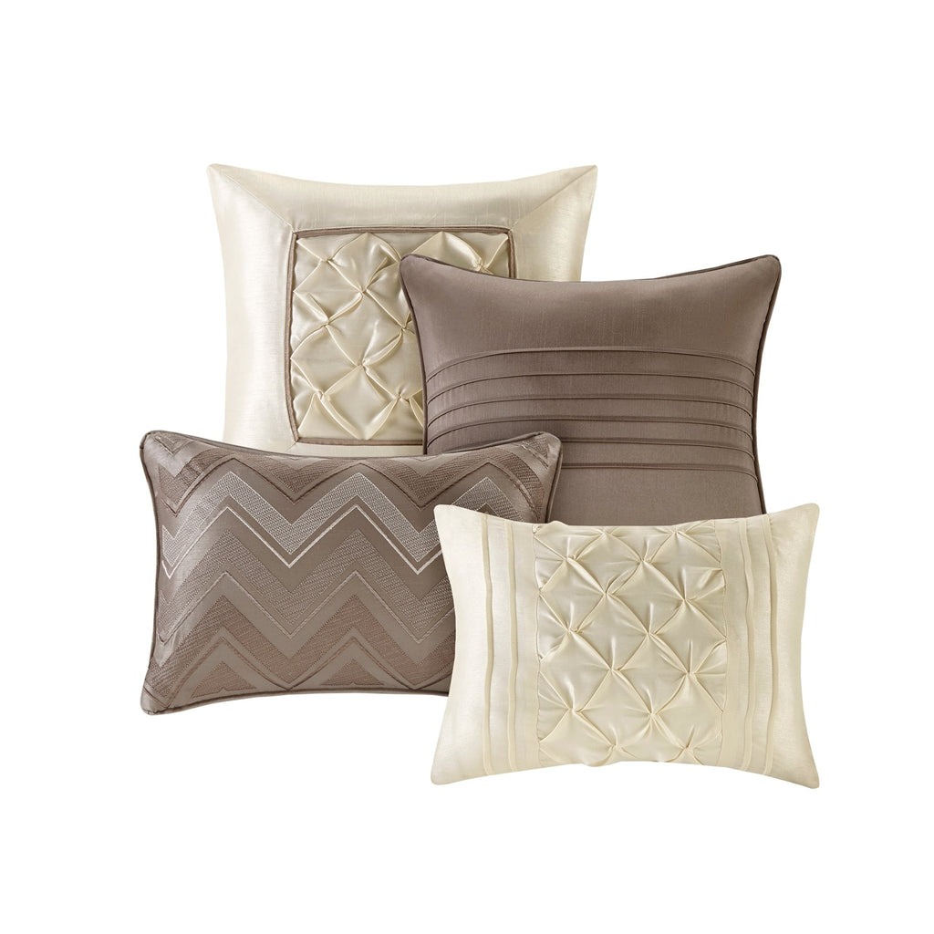 Madison Park Essentials Loretta 24-Piece Room in a Bag with Window Panels and Sheet Set
