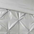 Madison Park Essentials Loretta 24-Piece Room in a Bag with Window Panels and Sheet Set