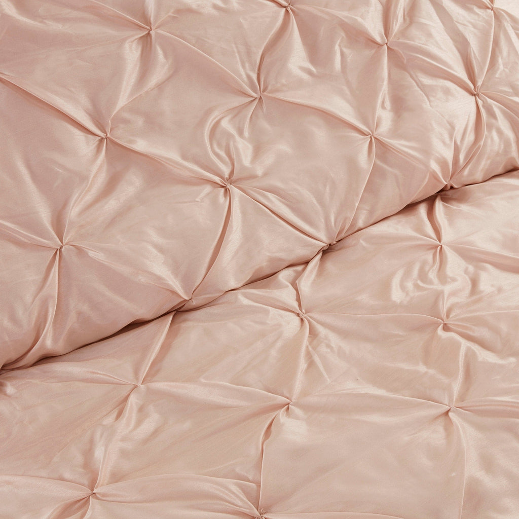 Madison Park Essentials Loretta 24-Piece Room in a Bag with Window Panels and Sheet Set