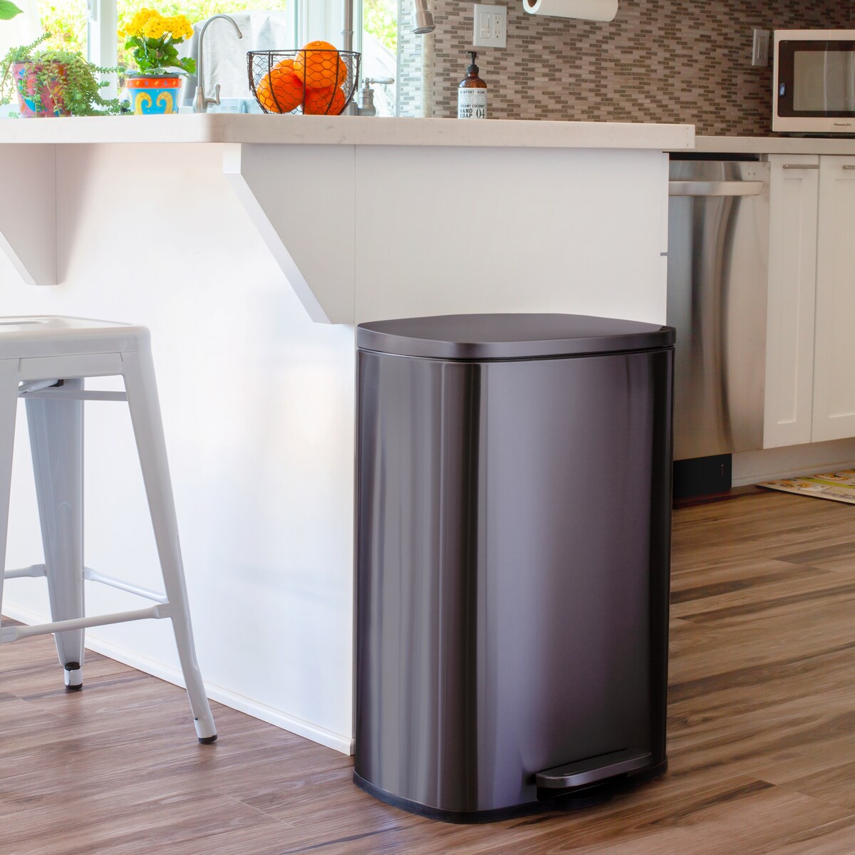 Qualiazero 13.2 GAL plus TWO 1.3 GAL Rectangular Step Can Trash Cans - Family Combo