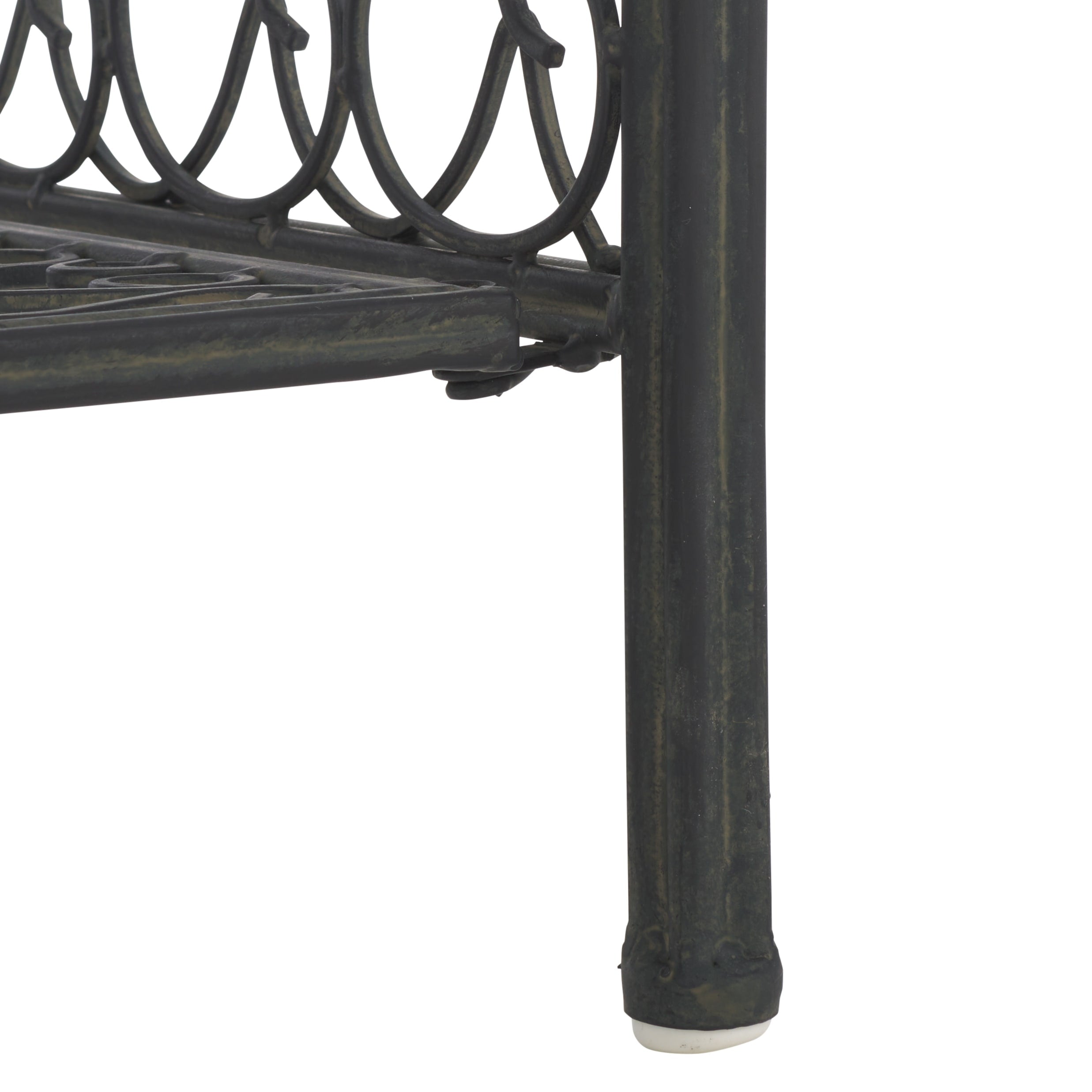 SAFAVIEH Bryn Victorian Wrought Iron 4-Tier Outdoor Bakers Rack - 25 In. W x 15 In. D x 63 In. H - 25W x 15D x 63H