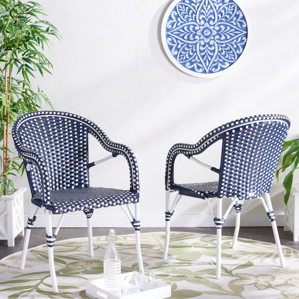 SAFAVIEH Doreth Arm Chair (Set of 2) - 23Wx36Dx25H