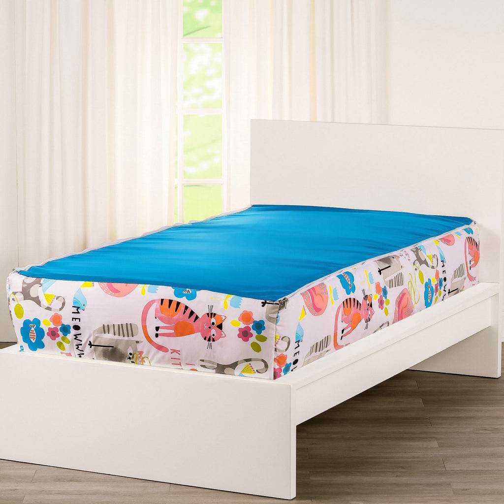 Siscovers I Heart Cats Bunkie Deluxe Zipper Bedding Set