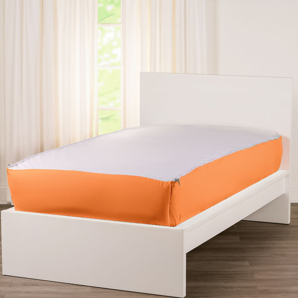 Siscovers Orange Bunkie Deluxe Zipper Bedding Set
