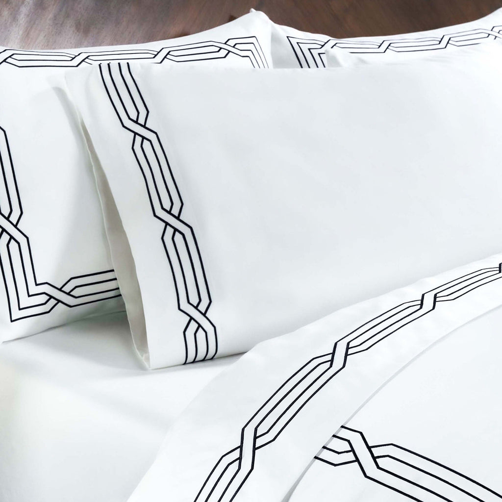 Superior Egyptian Cotton 1200 Thread Count Eco-Friendly Solid Sheet Set